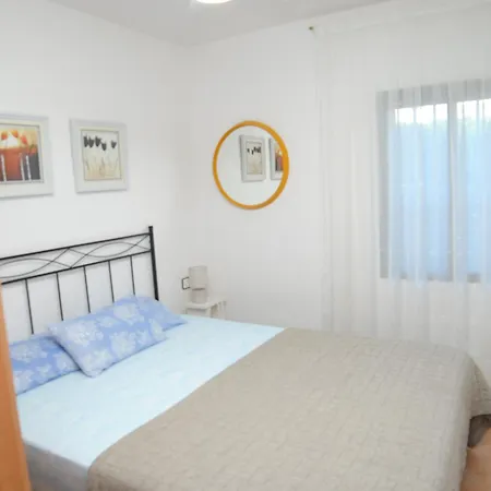 12 Con Piscina Privada Y Segura, 1.8 Km De La Playa - Hisp-217-224 Villa